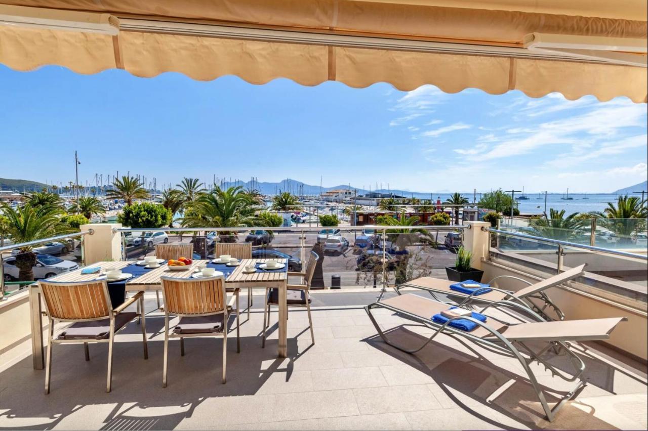 Apartment Modern Frontline With Sea Views