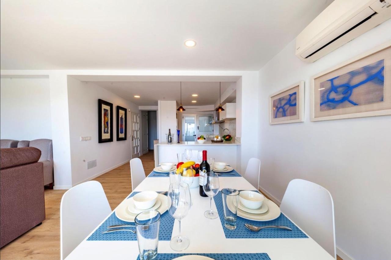 Modern Frontline With Sea Views Port de Pollenca