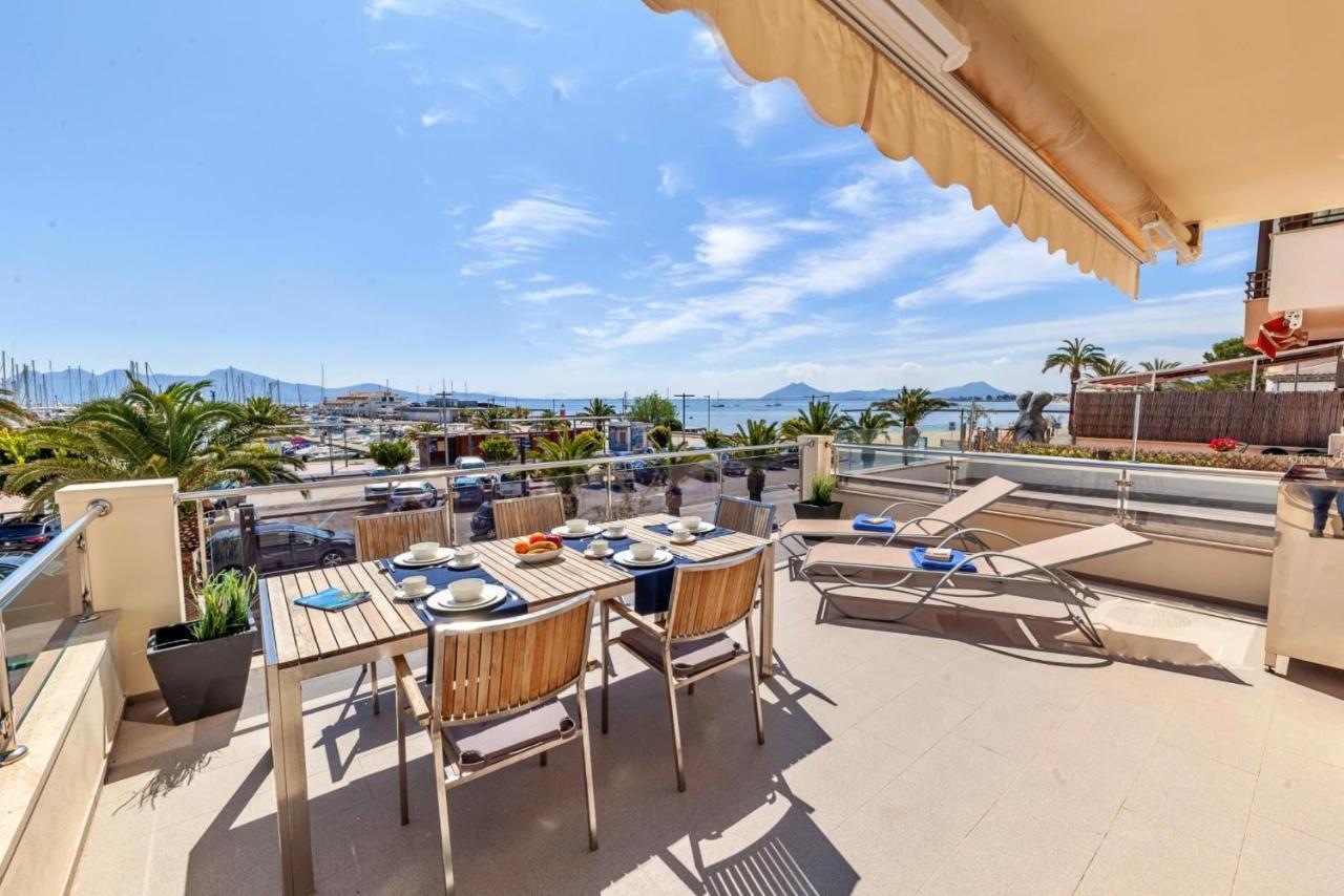 Modern Frontline With Sea Views Port de Pollenca