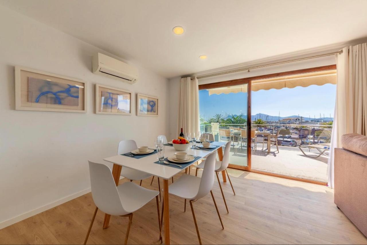 Apartment Modern Frontline With Sea Views *